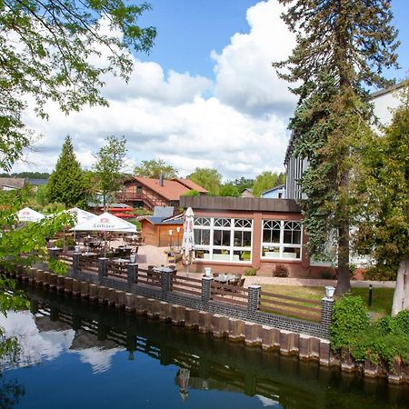 Seehotel Zum Loewen Strasen Екстер'єр фото