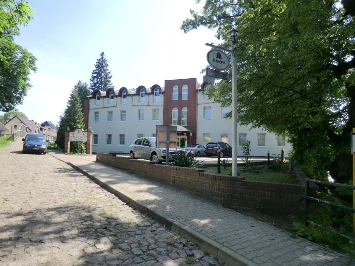 Seehotel Zum Loewen Strasen Екстер'єр фото