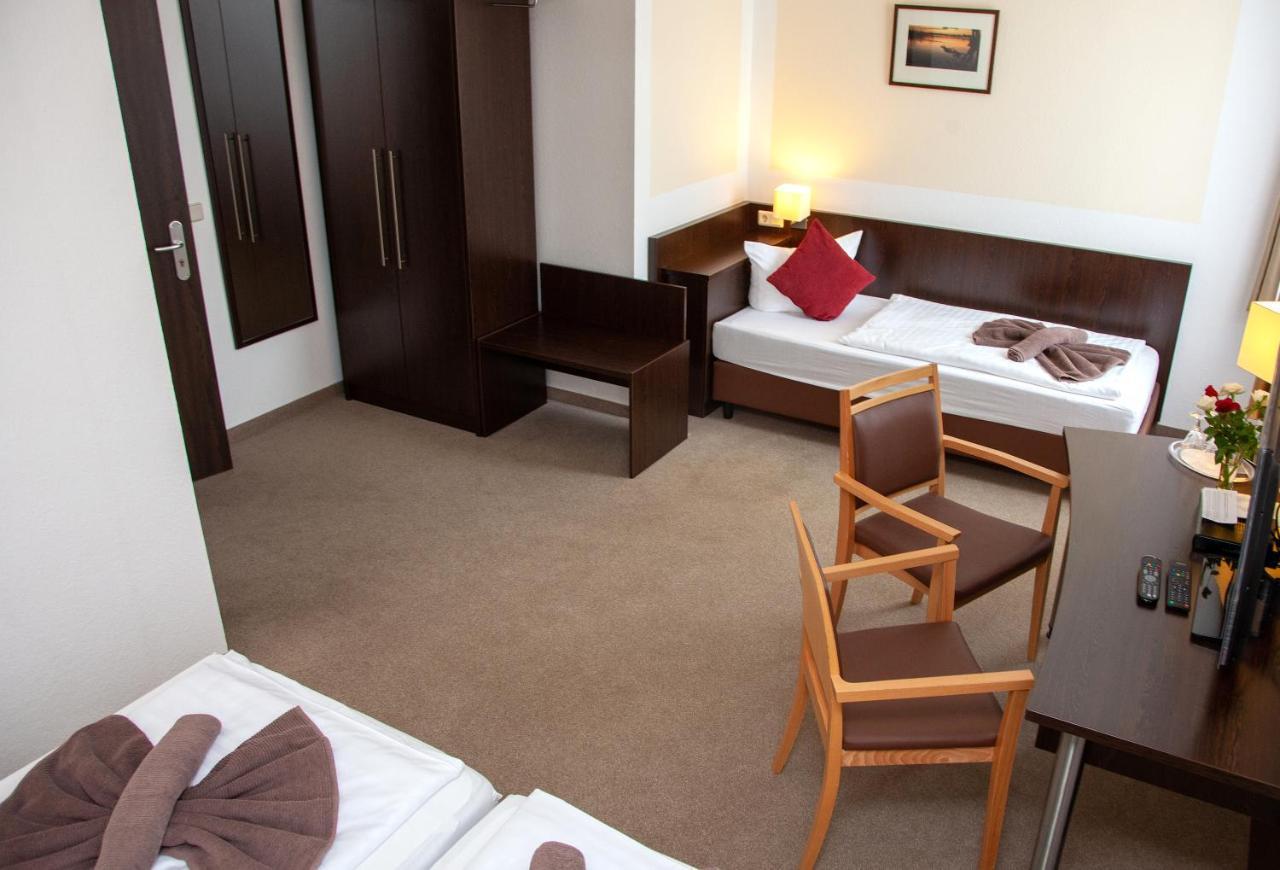 Seehotel Zum Loewen Strasen Екстер'єр фото